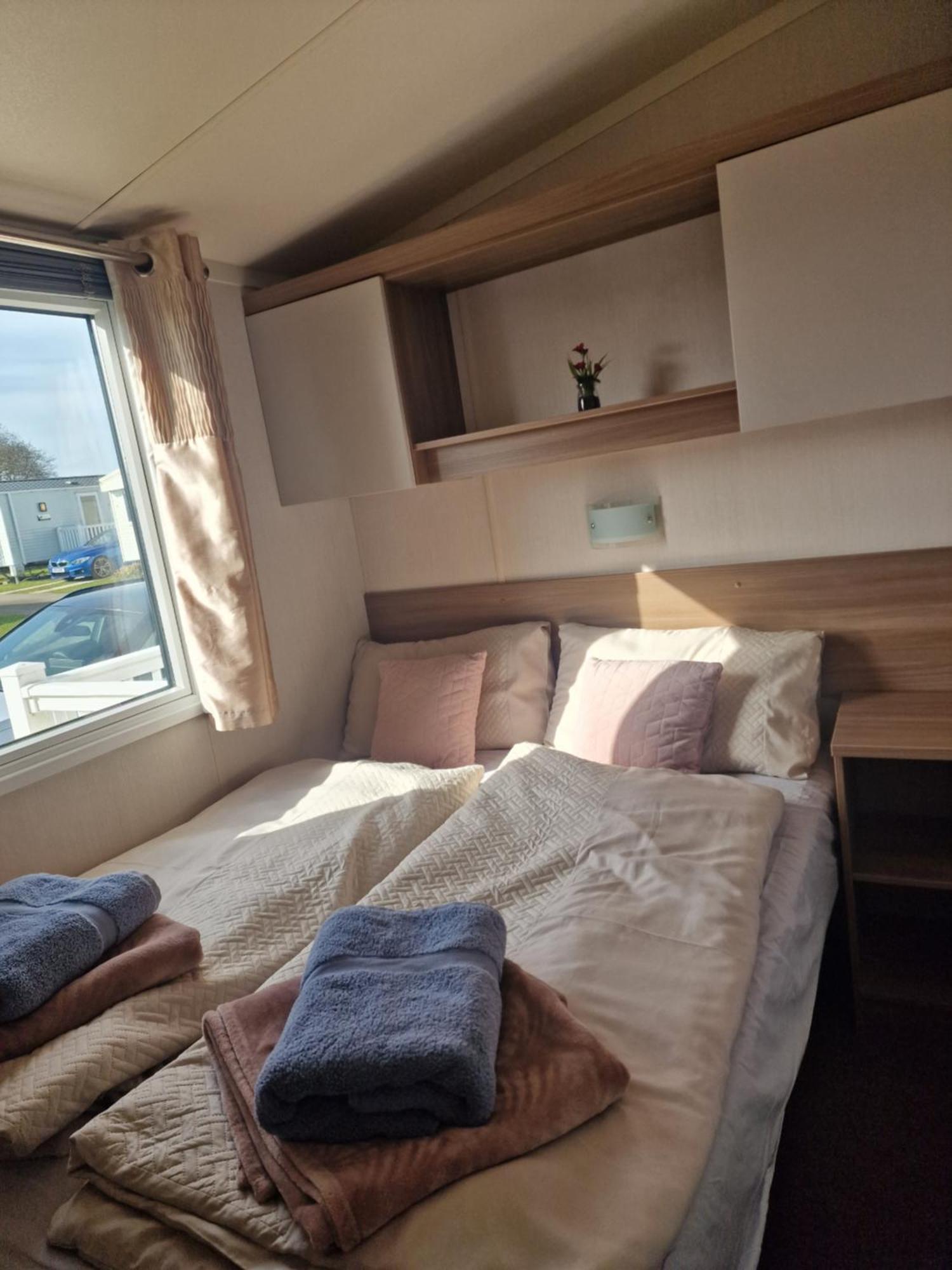 Durdlee Door, D27, Main Rd, West Lulworth, Wareham Bh20 5Pu Hotel Luaran gambar